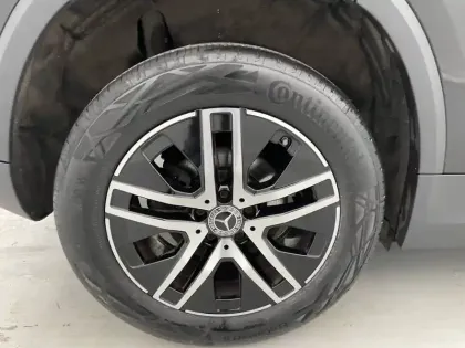 Photo 90 Mercedes GLA  200 7G-DCT