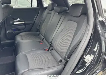 Photo 25 Mercedes GLA  200 7G-DCT