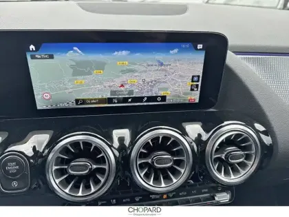 Photo 37 Mercedes GLA  200 7G-DCT