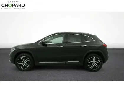 Photo 75 Mercedes GLA  200 7G-DCT