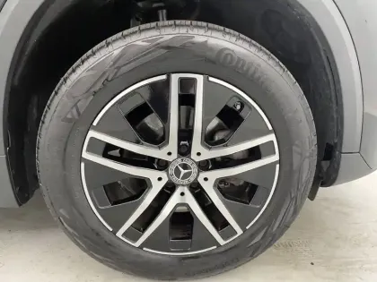 Photo 84 Mercedes GLA  200 7G-DCT