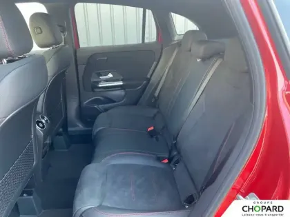 Photo 17 Mercedes GLA  200 d 8G-DCT