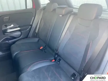 Photo 18 Mercedes GLA  200 d 8G-DCT