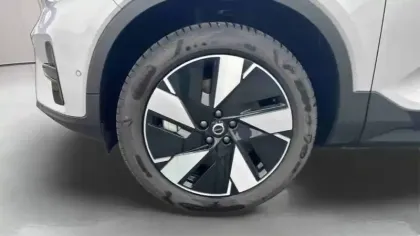 Photo 31 Volvo Ex40  Single Extended Range 252 ch 1EDT