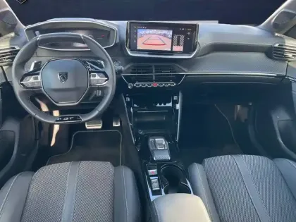 Photo 41 Peugeot 208  Hybrid 136 e-DCS6