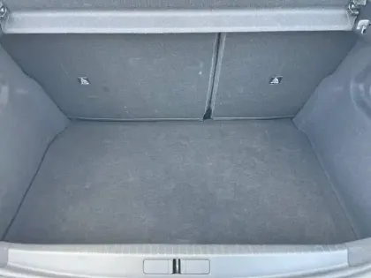 Photo 40 Peugeot 208  Hybrid 136 e-DCS6