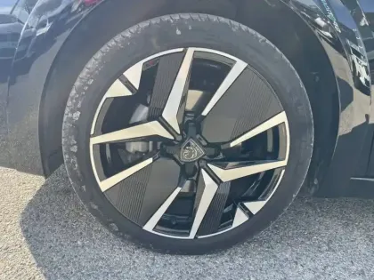 Photo 66 Peugeot 208  Hybrid 136 e-DCS6