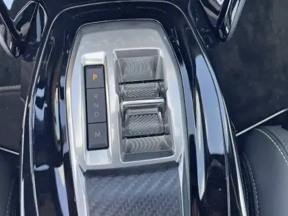 Photo 50 Peugeot 208  Hybrid 136 e-DCS6