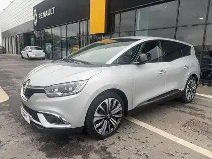 Photo 79 Renault Scenic Grand  TCe 140 FAP EDC - 21