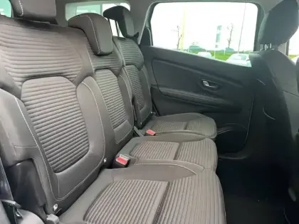 Photo 5 Renault Scenic Grand  TCe 140 FAP EDC - 21