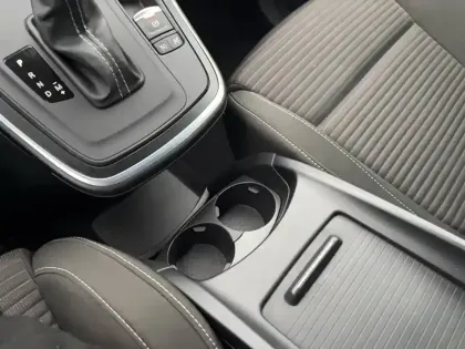 Photo 20 Renault Scenic Grand  TCe 140 FAP EDC - 21