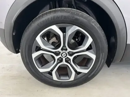 Photo 39 Renault Captur  E-Tech 145 - 21