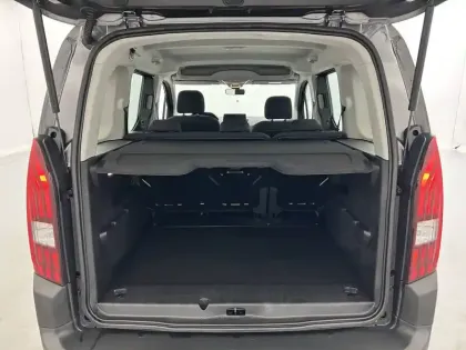 Photo 35 Peugeot Rifter  Standard BlueHDi 130 S&S BVM6