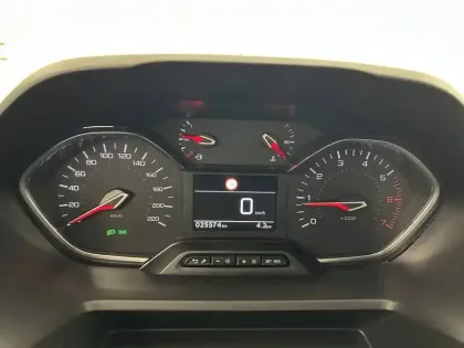 Photo 34 Peugeot Rifter  Standard BlueHDi 130 S&S BVM6