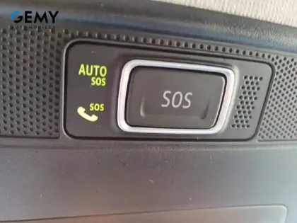 Photo 17 Renault Clio  E-Tech 140