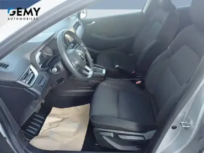 Photo 8 Renault Clio  E-Tech 140