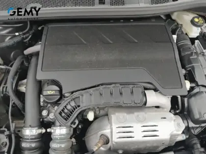 Photo 43 Peugeot 2008  PureTech 130 S&S EAT8