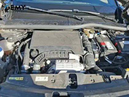 Photo 11 Peugeot 2008 Gén. II Ph1 NG GT 5