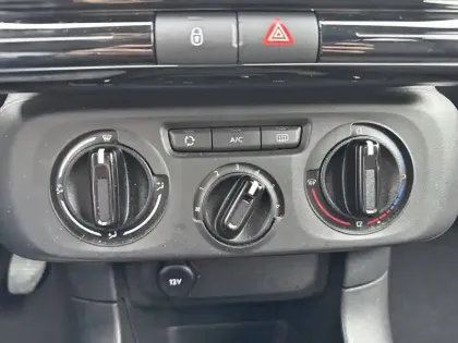 Photo 17 Citroën C3  PureTech 83 S&S BVM5