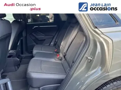 Photo 16 Audi Q3  35 TDI 150 ch S tronic 7