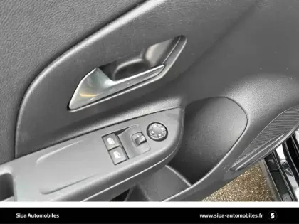 Photo 25 Opel Corsa Gén. VI Ph1 NG Edition 5