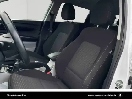 Photo 6 Hyundai I20  1.0 T-GDi 100 Hybrid 48V