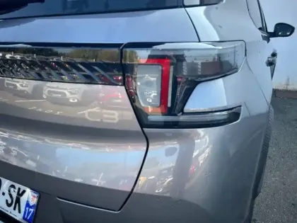 Photo 37 Citroën C3 Aircross  Hybride 145 ch Aut