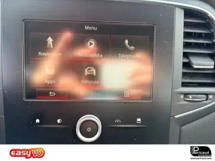 Photo 13 Renault Megane Mégane IV Berline TCe 100 Energy