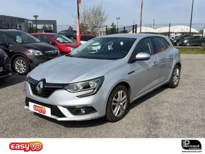 Photo 17 Renault Megane Mégane IV Berline TCe 100 Energy