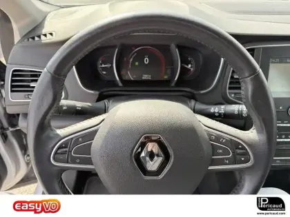 Photo 11 Renault Megane Mégane IV Berline TCe 100 Energy