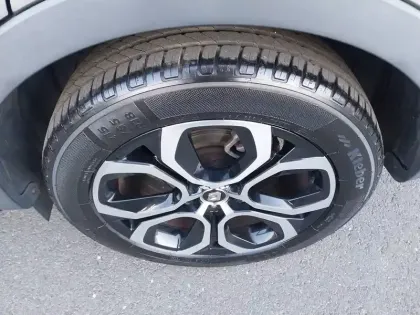 Photo 32 Renault Arkana  E-Tech hybride 145 - 22