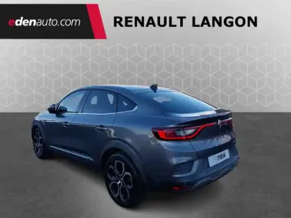 Photo 84 Renault Arkana  E-Tech hybride 145 - 22