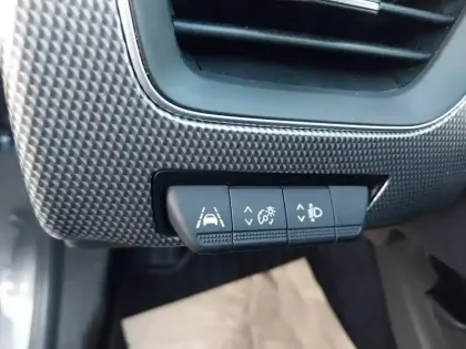 Photo 29 Renault Arkana  E-Tech hybride 145 - 22