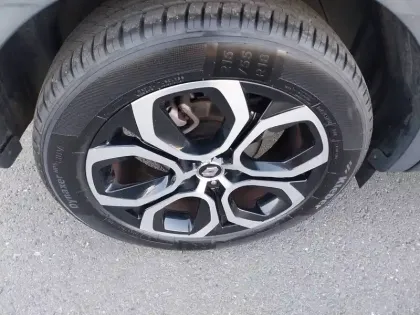 Photo 13 Renault Arkana  E-Tech hybride 145 - 22