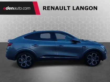 Photo 38 Renault Arkana  E-Tech hybride 145 - 22