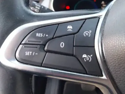 Photo 18 Renault Arkana  E-Tech hybride 145 - 22