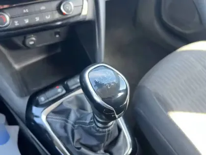 Photo 18 Opel Corsa  1.2 Turbo 100 ch BVM6