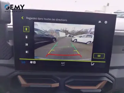 Photo 26 Dacia Duster  Hybrid 140