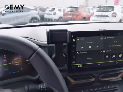 Photo 20 Dacia Duster  Hybrid 140