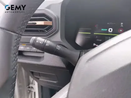 Photo 18 Dacia Duster  Hybrid 140