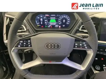 Photo 11 Audi Q4  e-tron Sportback 45 285 ch 82 kWh