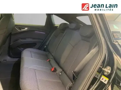 Photo 34 Audi Q4  e-tron Sportback 45 285 ch 82 kWh