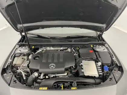 Photo 19 Mercedes CLA  Shooting Brake 200 d 8G-DCT