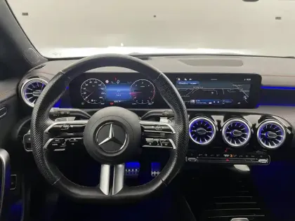 Photo 21 Mercedes CLA  Shooting Brake 200 d 8G-DCT