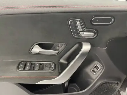 Photo 24 Mercedes CLA  Shooting Brake 200 d 8G-DCT