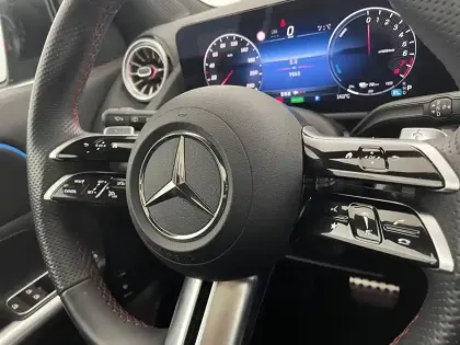 Photo 23 Mercedes GLA  250 e Hybrid EQ 8G-DCT