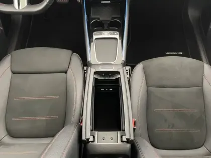 Photo 29 Mercedes GLA  250 e Hybrid EQ 8G-DCT