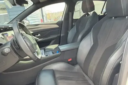 Photo 9 Peugeot 308  PHEV 225 e-EAT8