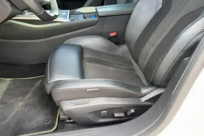 Photo 10 Peugeot 308  PHEV 225 e-EAT8