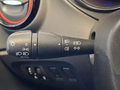 Photo 35 Renault Captur  dCi 90